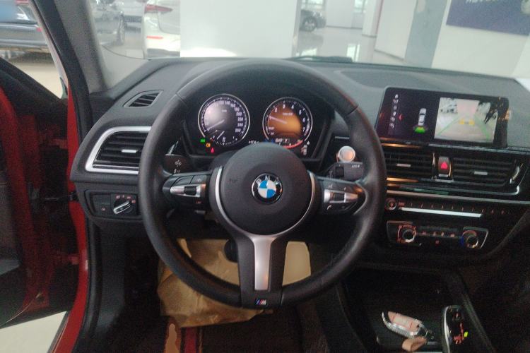 Used BMW 1 Series 2021 120i M Sport Night Edition Steering Wheel