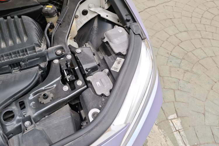Used BMW 1 Series 2021 Restyled 125i M Sport Night Edition Engine Bay Left