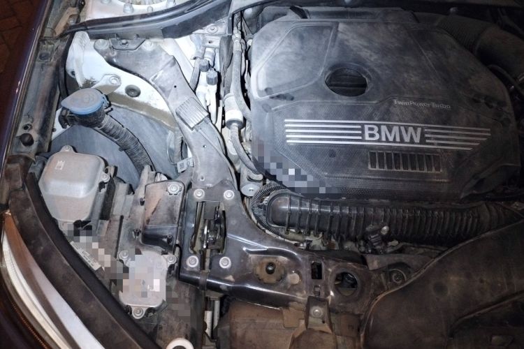 Used BMW 1 Series 2021 125i M Sport Night Edition Engine Bay Right