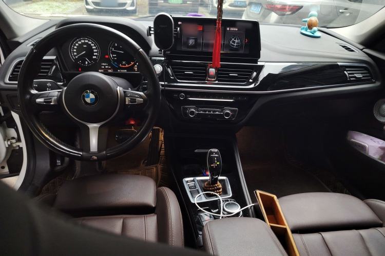 Used BMW 1 Series 2021 125i M Sport Night Edition Interior 2