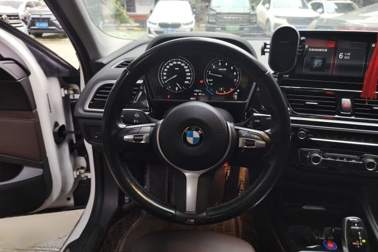 Used BMW 1 Series 2021 125i M Sport Night Edition Steering Wheel