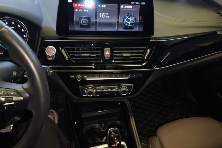 Used BMW 1 Series 2021 Restyled 125i M Sport Night Edition Audio And AC Panel
