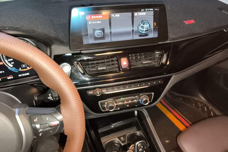 Used BMW 1 Series 2021 Revised 120i M Sport Night Edition Audio And AC Panel