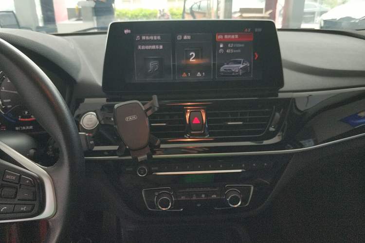 Used BMW 1 Series 2021 Revised 120i M Sport Edition Audio And AC Panel