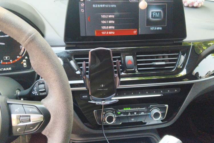 Used BMW 1 Series 2021 Restyled 125i M Sport Night Edition Audio And AC Panel