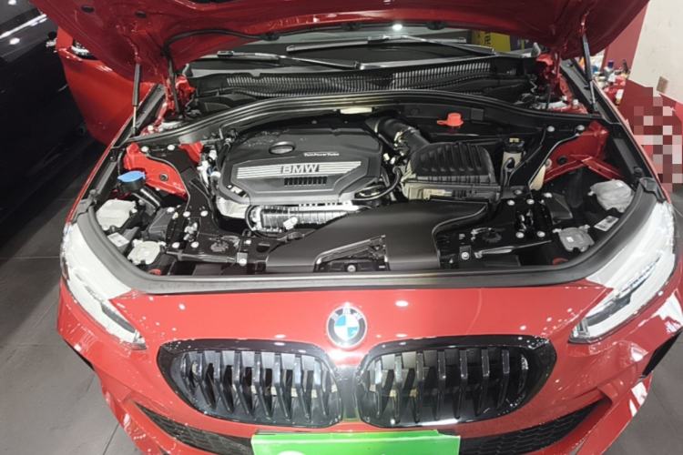Used BMW 1 Series 2021 120i M Sport Night Edition Engine Bay
