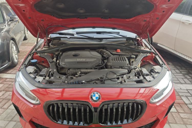 Used BMW 1 Series 2021 120i M Sport Night Edition Engine Bay