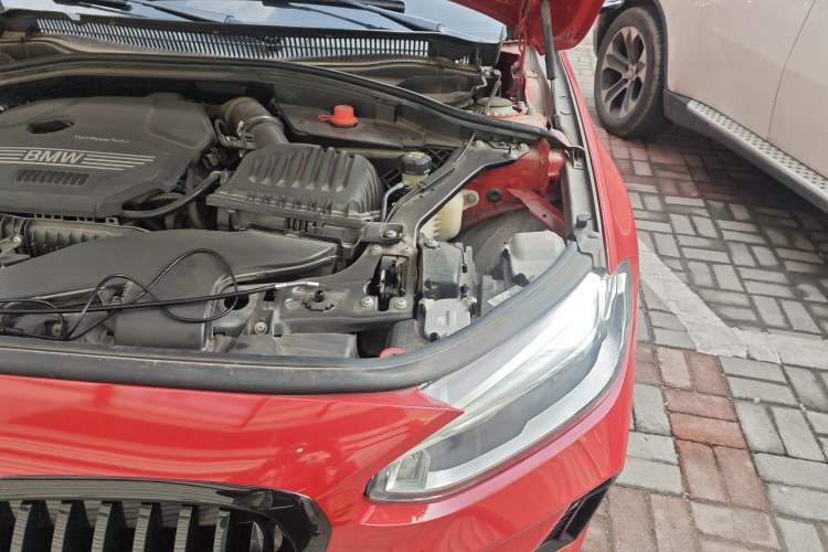 Used BMW 1 Series 2021 120i M Sport Night Edition Engine Bay Left
