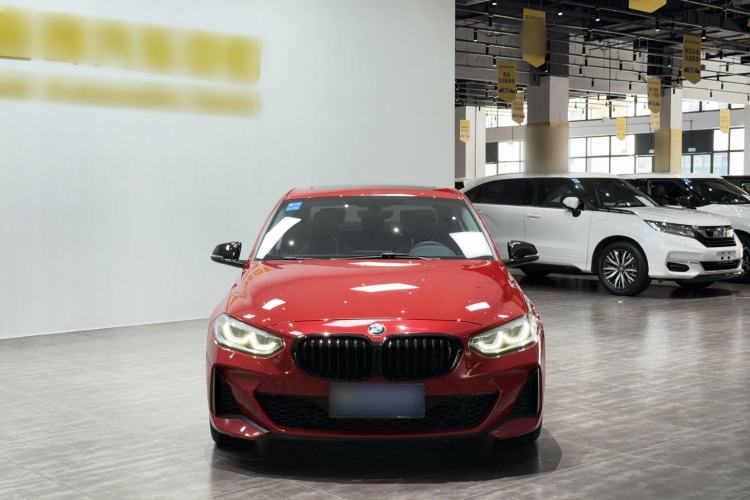 Used BMW 1 Series 2021 120i M Sport Night Edition Exterior 2