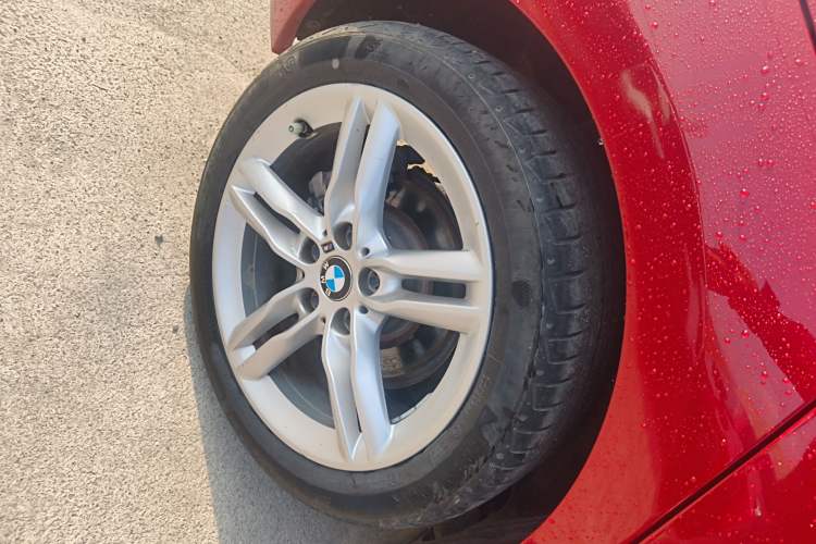 Used BMW 1 Series 2021 120i M Sport Night Edition Exterior 4