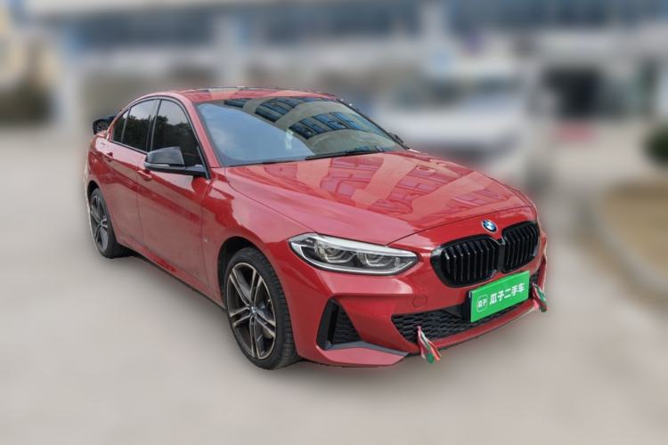 Used BMW 1 Series 2021 125i M Sport Night Edition Front Right 45 Deg