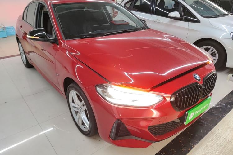 Used BMW 1 Series 2021 Revised 120i M Sport Night Edition Front Right 45 Deg