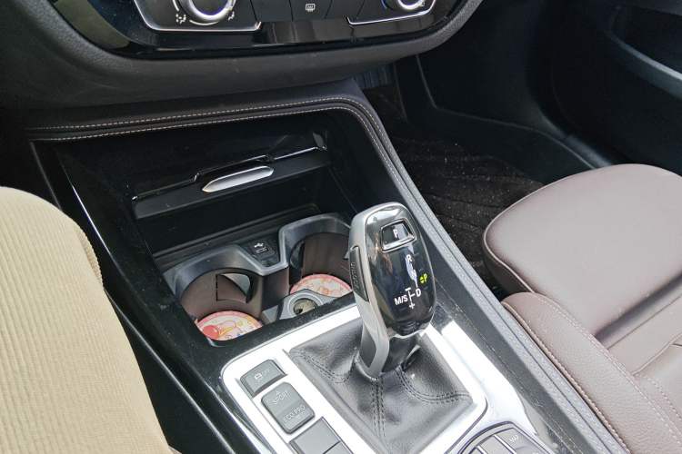 Used BMW 1 Series 2021 125i M Sport Night Edition Gear Lever