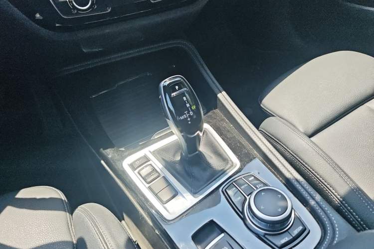Used BMW 1 Series 2021 Revised 120i M Sport Night Edition Gear Lever