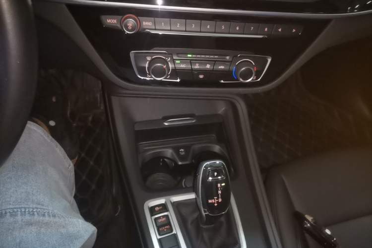 Used BMW 1 Series 2021 120i M Sport Edition Gear Lever