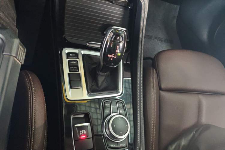 Used BMW 1 Series 2021 120i M Sport Night Edition Gear Lever