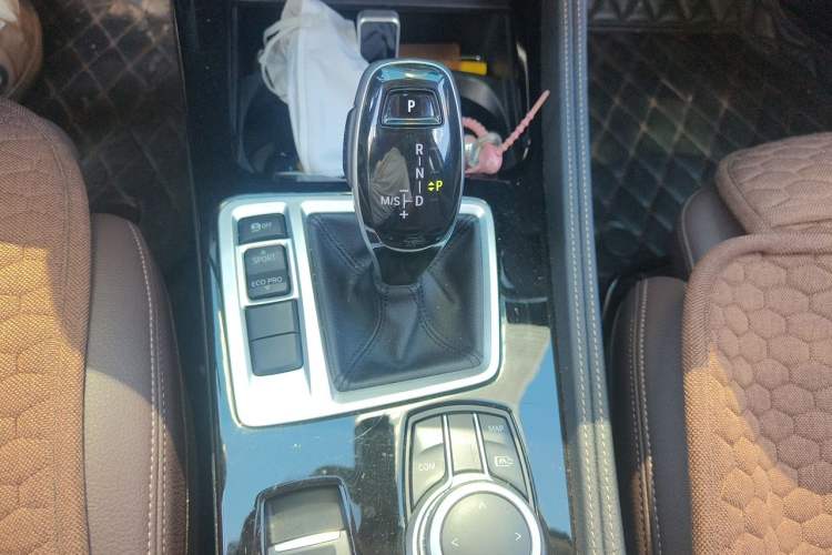 Used BMW 1 Series 2021 125i M Sport Night Edition Gear Lever