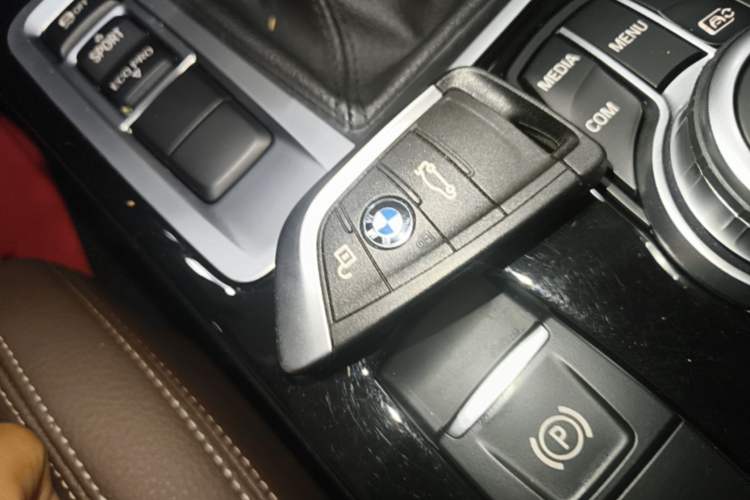 Used BMW 1 Series 2021 120i M Sport Night Edition Interior 1
