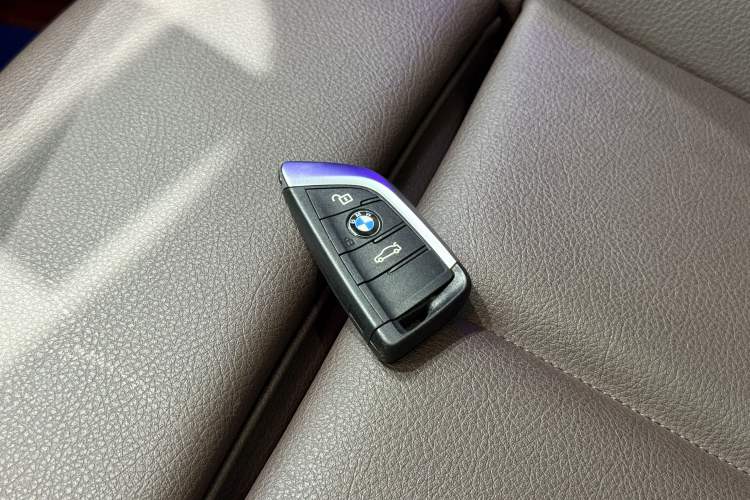 Used BMW 1 Series 2021 120i M Sport Night Edition Interior 5
