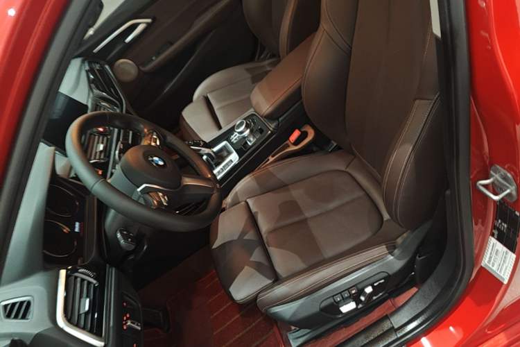 Used BMW 1 Series 2021 120i M Sport Night Edition Left Front Seat