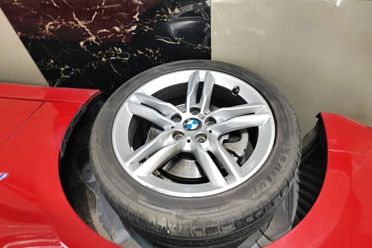 Used BMW 1 Series 2021 Revised 120i M Sport Night Edition Left Front Wheel Hub