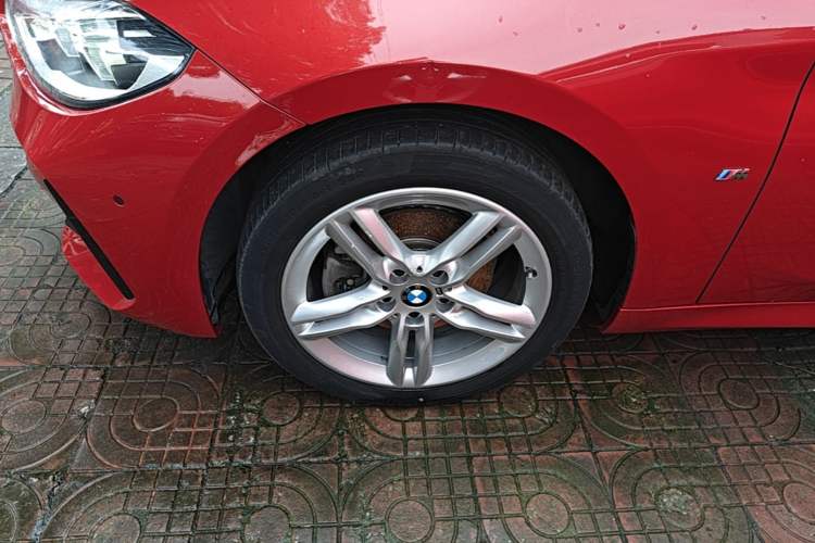 Used BMW 1 Series 2021 Revised 120i M Sport Night Edition Left Front Wheel Hub