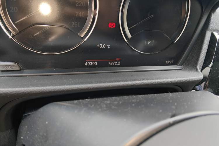 Used BMW 1 Series 2021 125i M Sport Night Edition Odometer Close Up