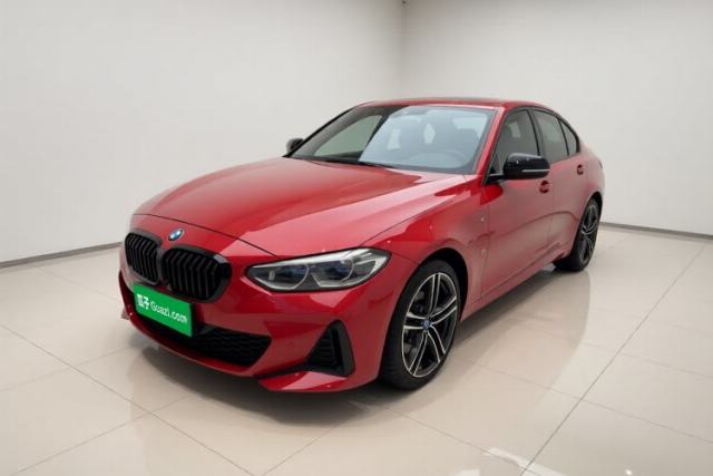 BMW 1 Series 2021 125i M Sport Night Edition usado