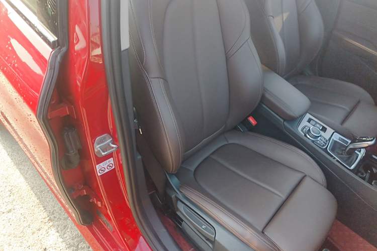 Used BMW 1 Series 2021 120i M Sport Night Edition Right Front Seat