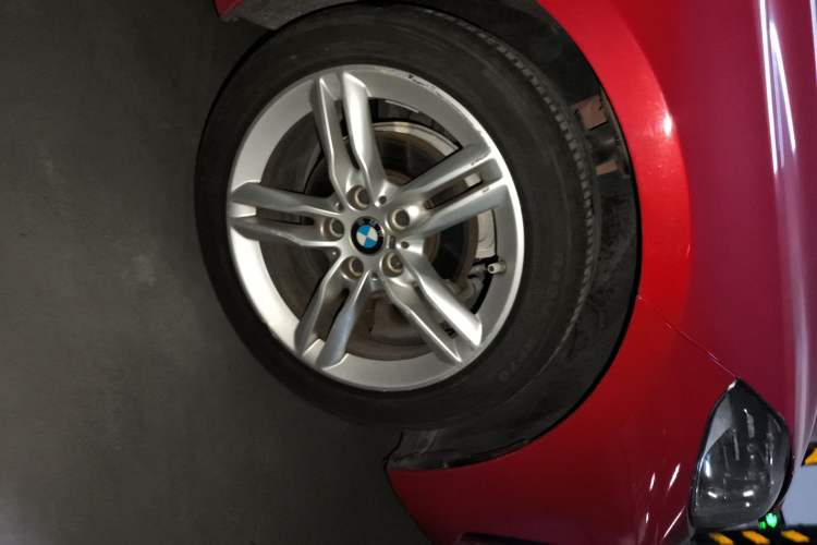 Used BMW 1 Series 2021 Revised 120i M Sport Night Edition Right Front Wheel Hub