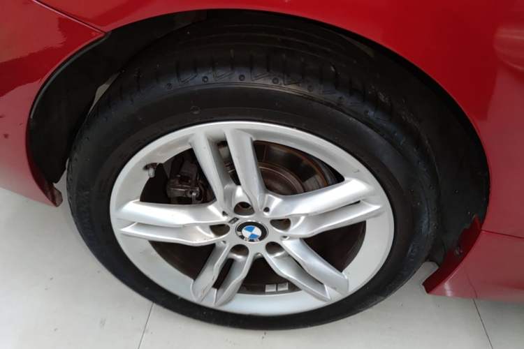 Used BMW 1 Series 2021 Revised 120i M Sport Night Edition Right Rear Wheel Hub