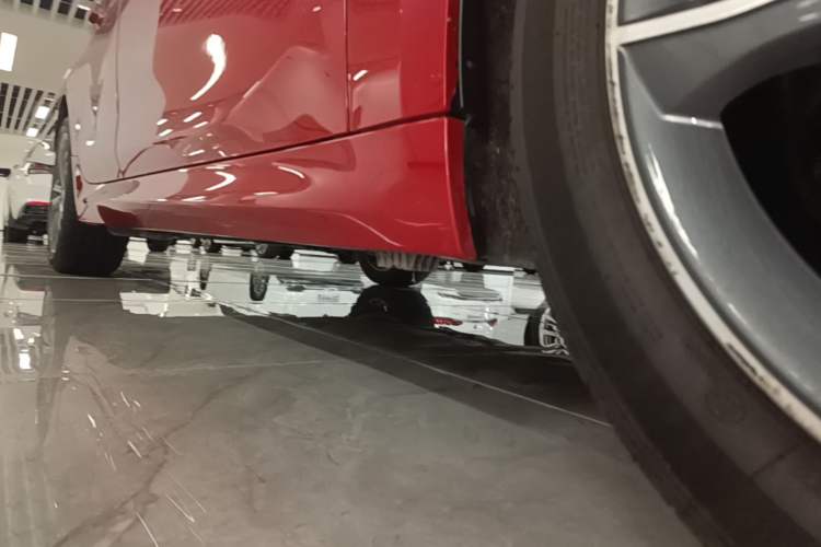 Used BMW 1 Series 2021 Revised 120i M Sport Edition Right Side Sill