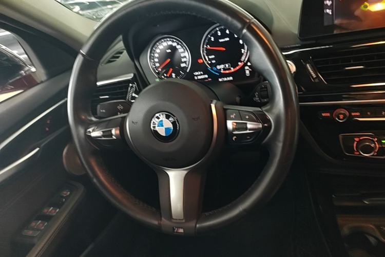Used BMW 1 Series 2021 Revised 120i M Sport Night Edition Steering Wheel