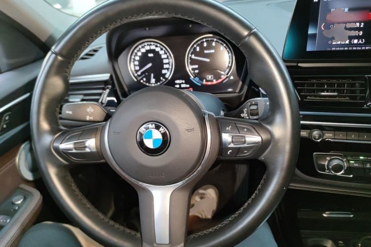Used BMW 1 Series 2021 Revised 120i M Sport Night Edition Steering Wheel