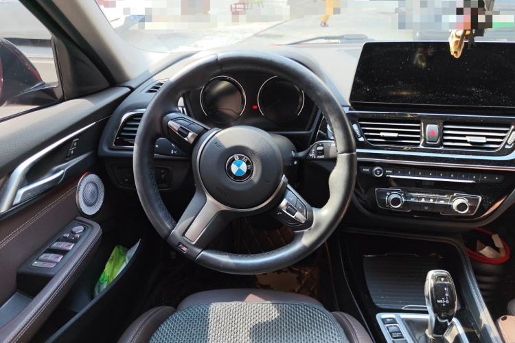 Used BMW 1 Series 2021 Restyled 125i M Sport Night Edition Steering Wheel