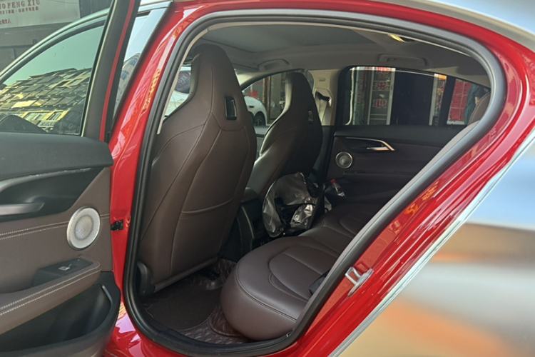 Used BMW 1 Series 2021 125i M Sport Night Edition Interior 3