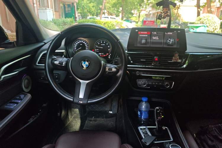 Used BMW 1 Series 2021 Restyled 125i M Sport Night Edition Steering Wheel