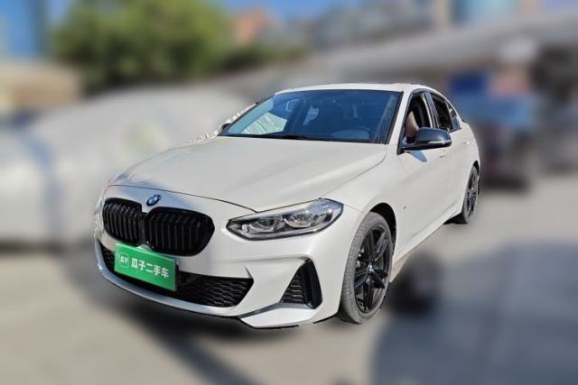 Ojetý BMW 1 Series 2021 125i M Sport Night Edition