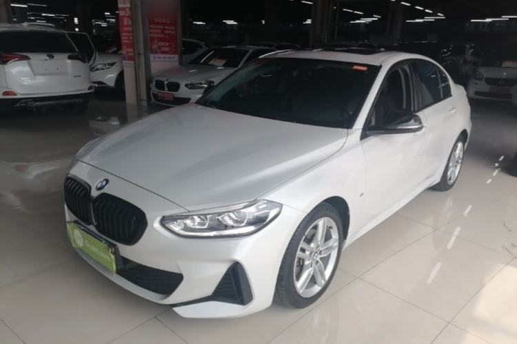 Used BMW 1 Series 2021 120i M Sport Night Edition Guazi used car, China used car export, Used car for sale, Used BMW cars, Cheapest cars for sale