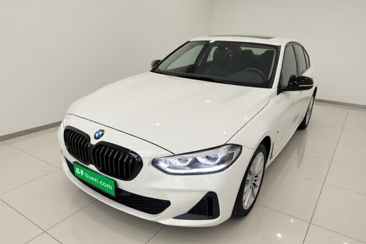 Used BMW 1 Series 2021 Revised 120i M Sport Night Edition Guazi used car, China used car export, Used car for sale, Used cars, Cheapest cars for sale