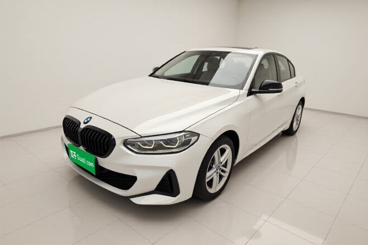 Used BMW 1 Series 2021 120i M Sport Night Edition Guazi used car, China used car export, Used car for sale, Used cars, Cheapest cars for sale