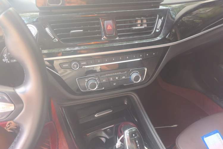Used BMW 1 Series 2021 Revised 120i M Sport Night Edition Audio And AC Panel