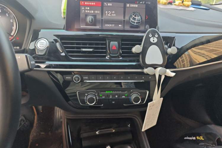 Used BMW 1 Series 2021 125i M Sport Night Edition Audio And AC Panel