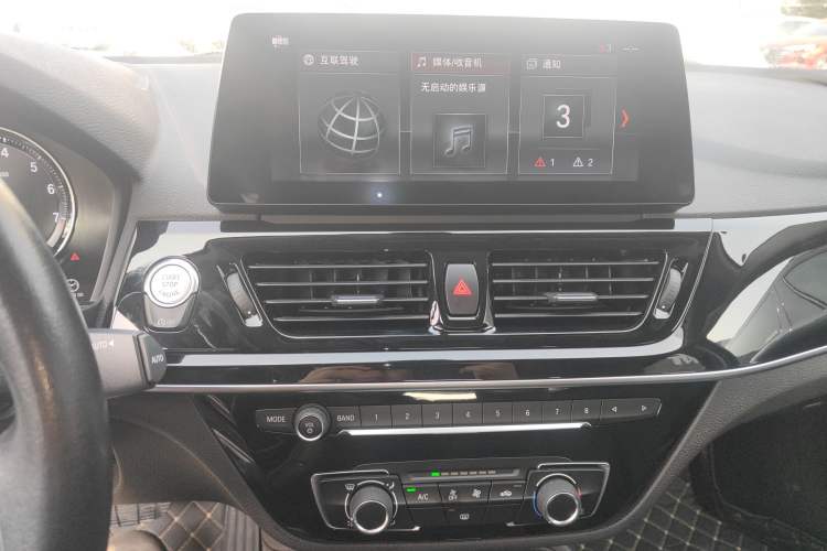 Used BMW 1 Series 2021 Revised 120i M Sport Edition Audio And AC Panel