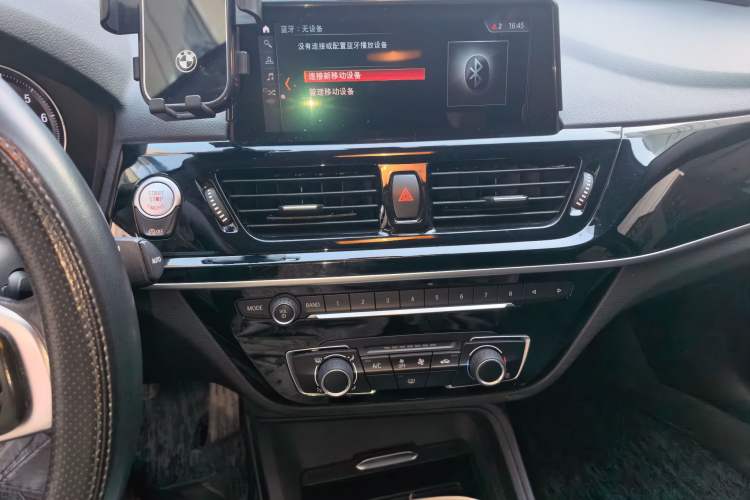 Used BMW 1 Series 2021 120i M Sport Edition Audio And AC Panel