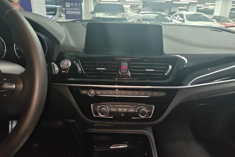 Used BMW 1 Series 2021 125i M Sport Night Edition Audio And AC Panel