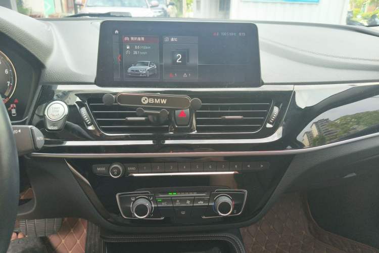 Used BMW 1 Series 2021 125i M Sport Night Edition Audio And AC Panel
