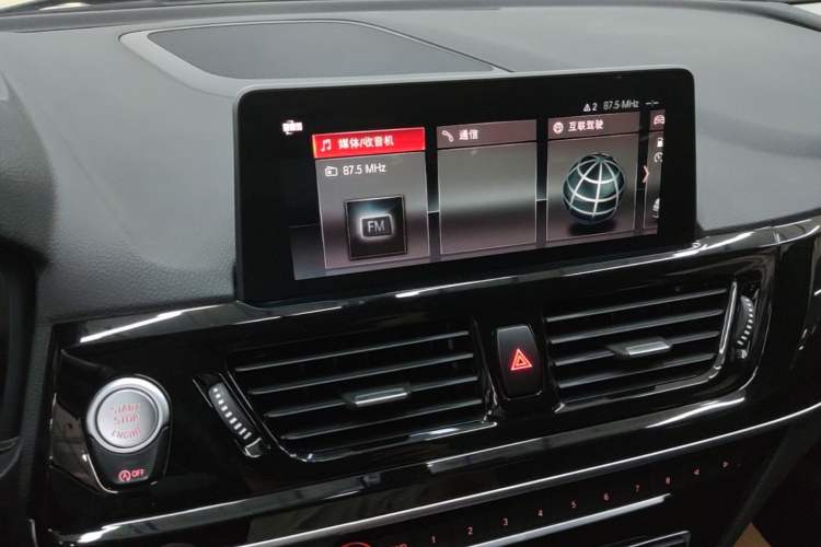 Used BMW 1 Series 2021 120i M Sport Edition Audio And AC Panel