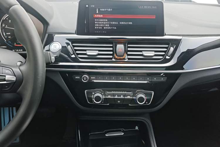 Used BMW 1 Series 2021 120i M Sport Night Edition Audio And AC Panel