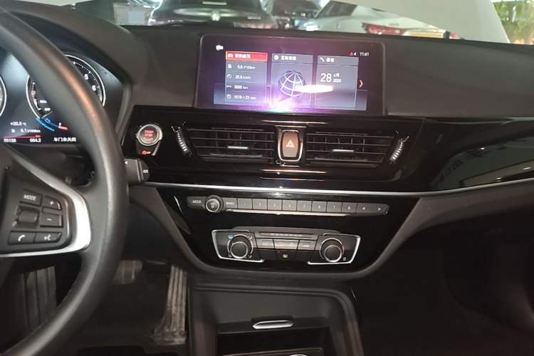 Used BMW 1 Series 2021 120i M Sport Edition Audio And AC Panel